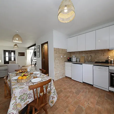 Ferienhaus Acolhedora Casa Tradicional